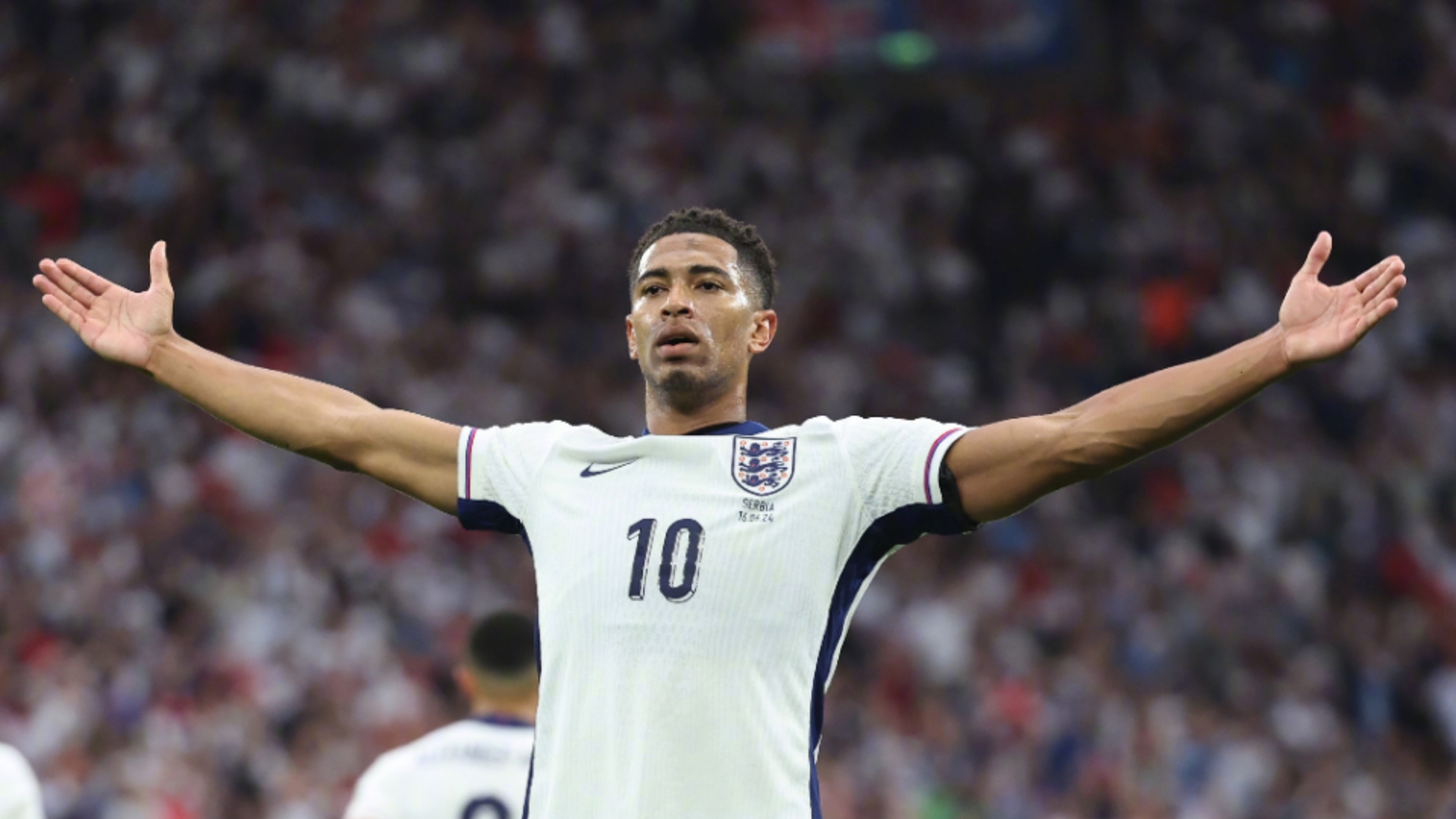 米体：彪马推出意大利超级杯用球，采用前沿科技打造（米体：彪马发布意大利超级杯官方比赛用球，搭载尖端科技）