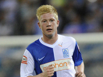 中国龙之队11周年球迷大会圆满举行 共赴山城之约（中国龙之队十一周年球迷盛典圆满收官 相会山城共襄盛举）