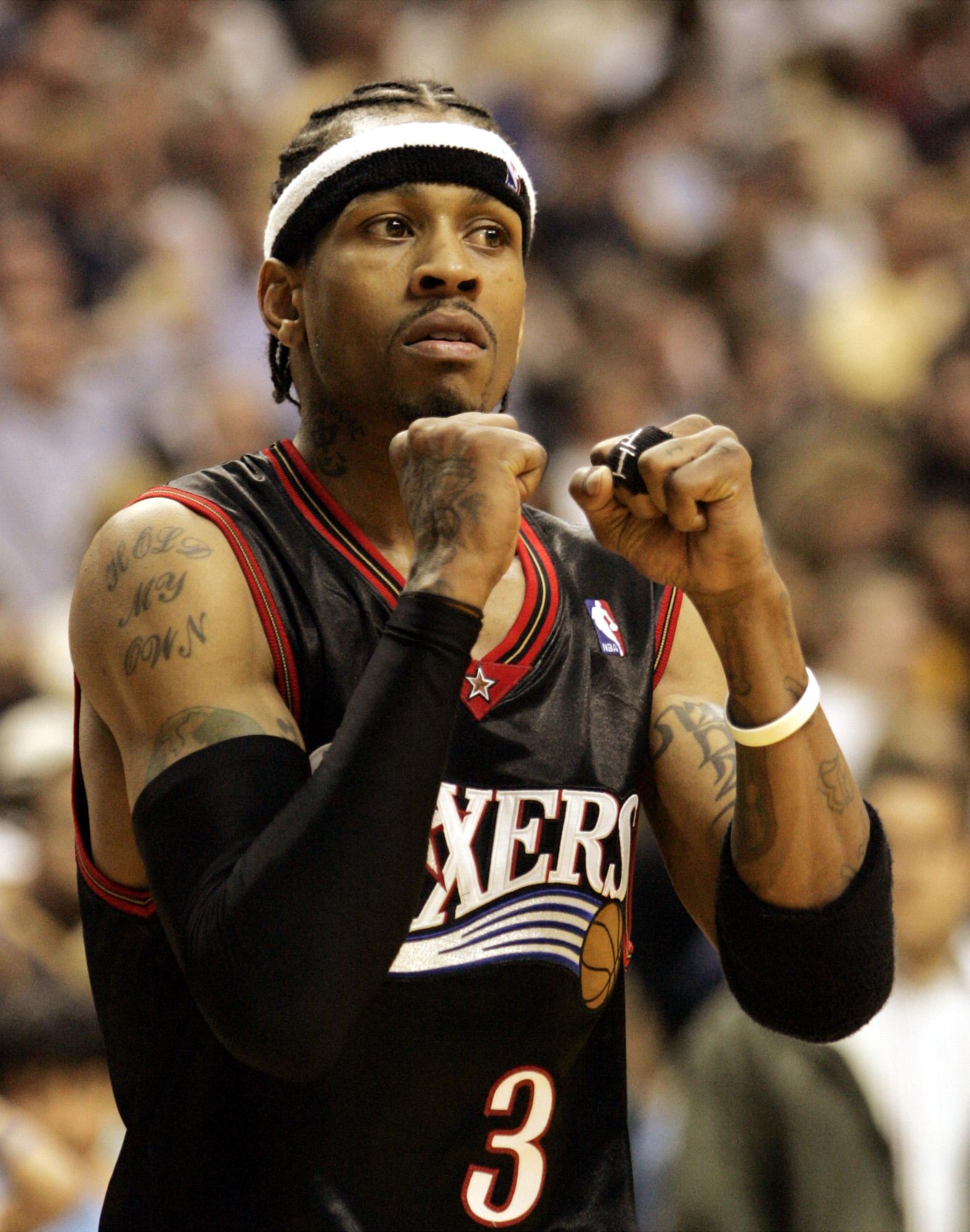 斯图加特vs拜仁首发：凯恩替补！基米希、迪亚斯、杰克逊在列（斯图加特vs拜仁首发公布：凯恩列替补，基米希、迪亚斯、杰克逊首发）