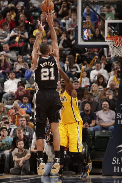 武里南联外援：每名队友都表现得非常出色，我们晋级机会很大（武里南联外援称队友集体发挥出色：晋级前景光明）