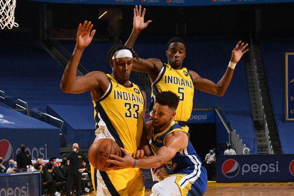 ATP年终总决赛：随着德米纳尔2-0，保留晋级希望，阿卡未战已出线（ATP年终总决赛：德米纳尔2-0取胜续命，阿尔卡拉斯未赛即出线）