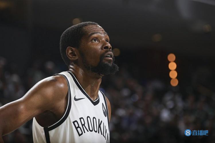 莫雷托：米兰没考虑签回蒂亚戈-席尔瓦，弗鲁米嫩塞也不想卖（莫雷托：米兰无意回购蒂亚戈-席尔瓦，弗鲁米嫩塞也不打算放人）