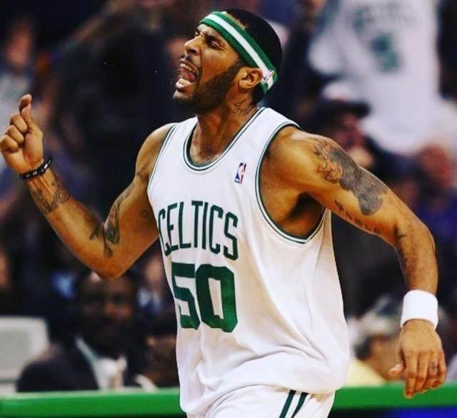 电讯报：为提前适应与减少转会支出，切尔西选择提前买下萨尔（电讯报：为降转会支出并加速适应，切尔西提前签下萨尔）