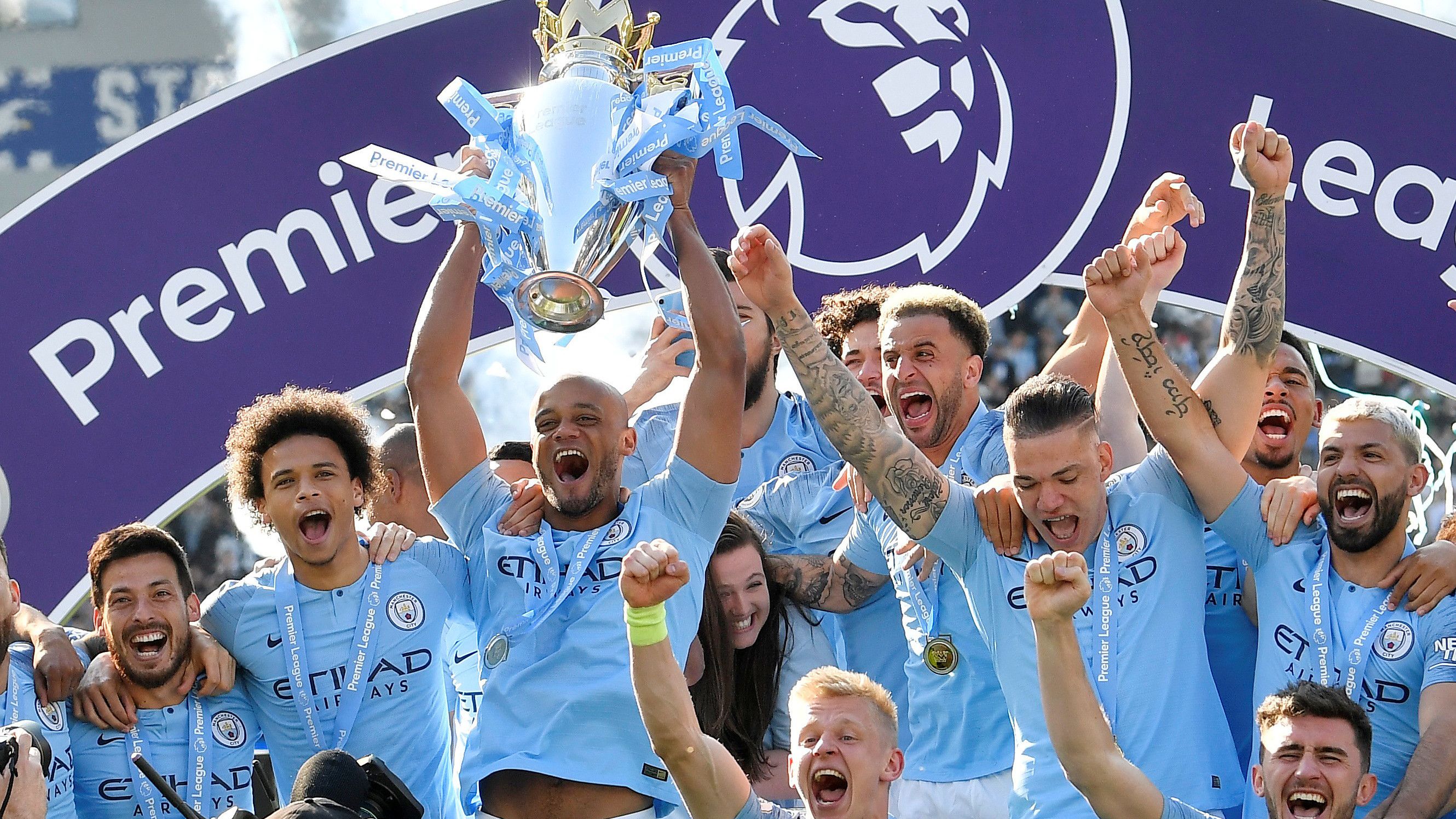 西班牙手球队公布欧洲杯35人名单 巴萨六将入选创历史新高（西班牙手球队发布欧洲杯35人名单，巴萨六人入选刷新纪录）