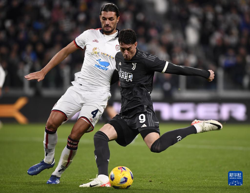 佩杜拉：尤里-阿尔贝托转会费降至2500万欧，但罗马没有进展（佩杜拉：尤里-阿尔贝托转会费降至2500万欧，罗马谈判仍停滞）