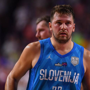 罗体：迪巴拉因发烧缺席罗马的训练，多夫比克恢复跑步练习（罗体：迪巴拉发烧缺席罗马合练，多夫比克重启跑步训练）