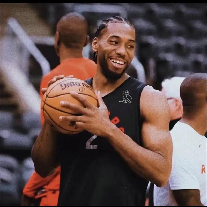 篮球NBA本周最佳教练发布，两队主帅入选（NBA公布本周最佳教练 两支球队主帅当选）