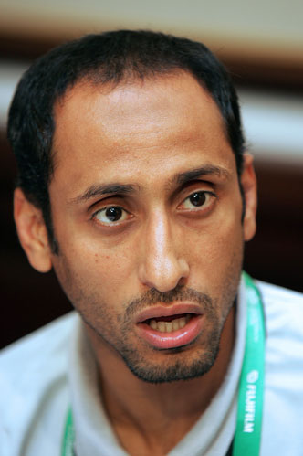 马刺新人连续爆发（马刺新生力量连连发威）